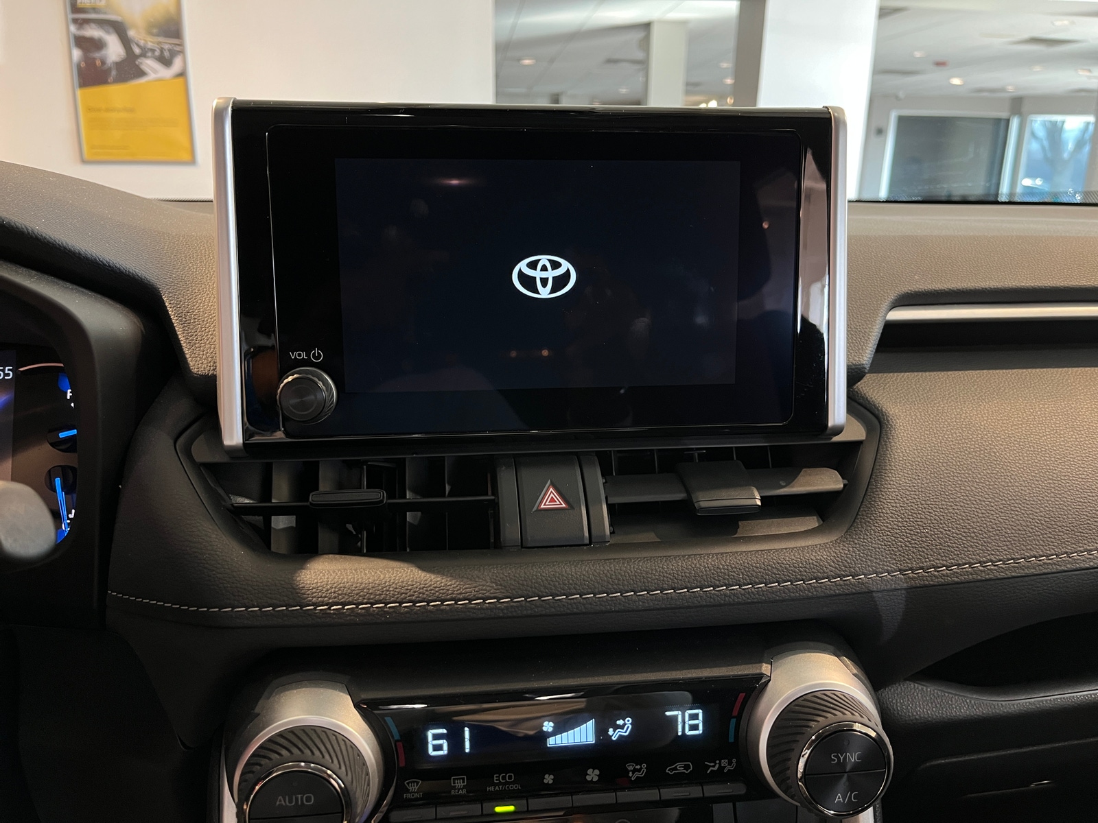 Thumbnail: 2025 Toyota RAV4 - 4