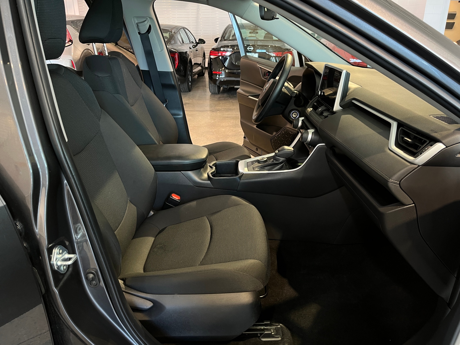 Thumbnail: 2025 Toyota RAV4 - 2