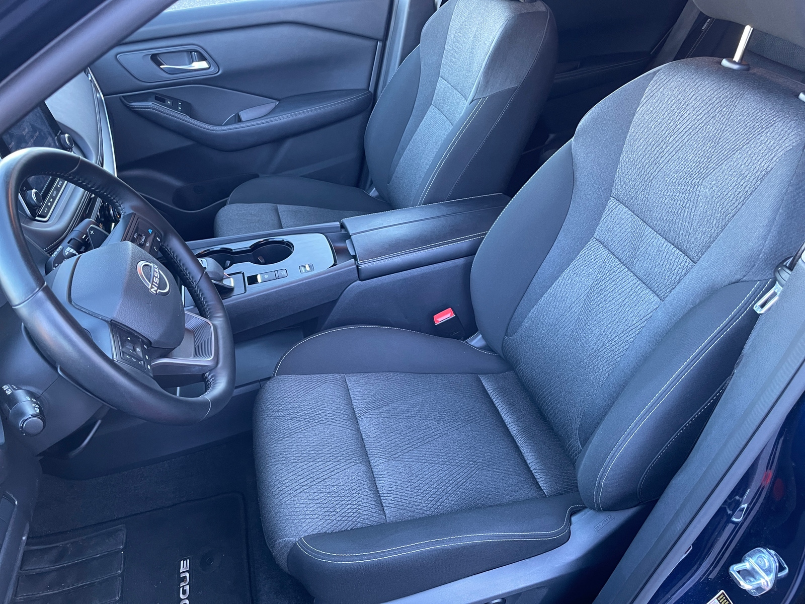 Thumbnail: 2025 Nissan Rogue - 2