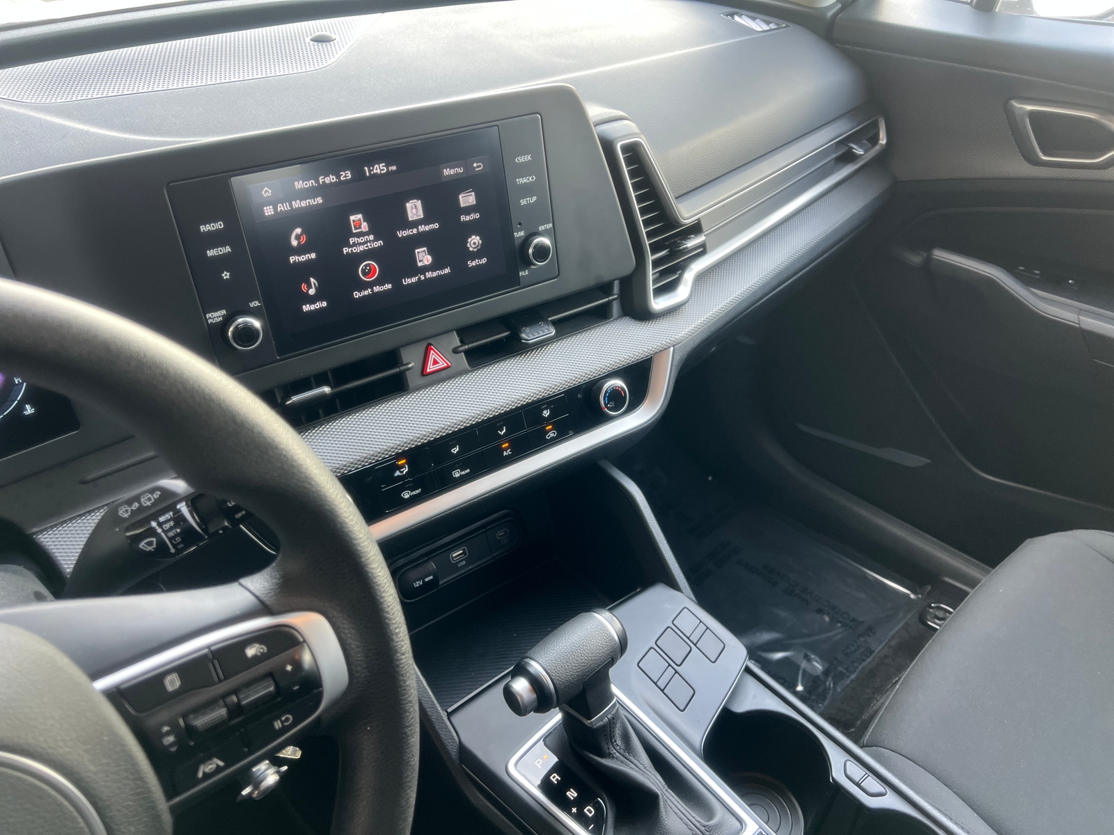 Thumbnail: 2025 Kia Sportage - 4