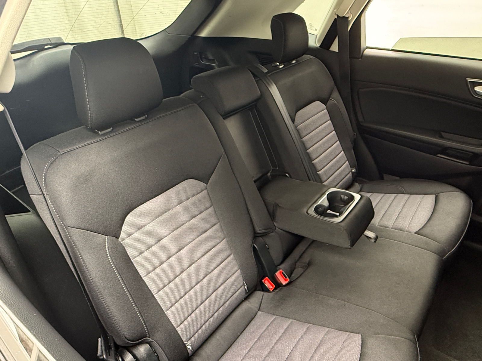 Thumbnail: 2020 Ford Edge - 6