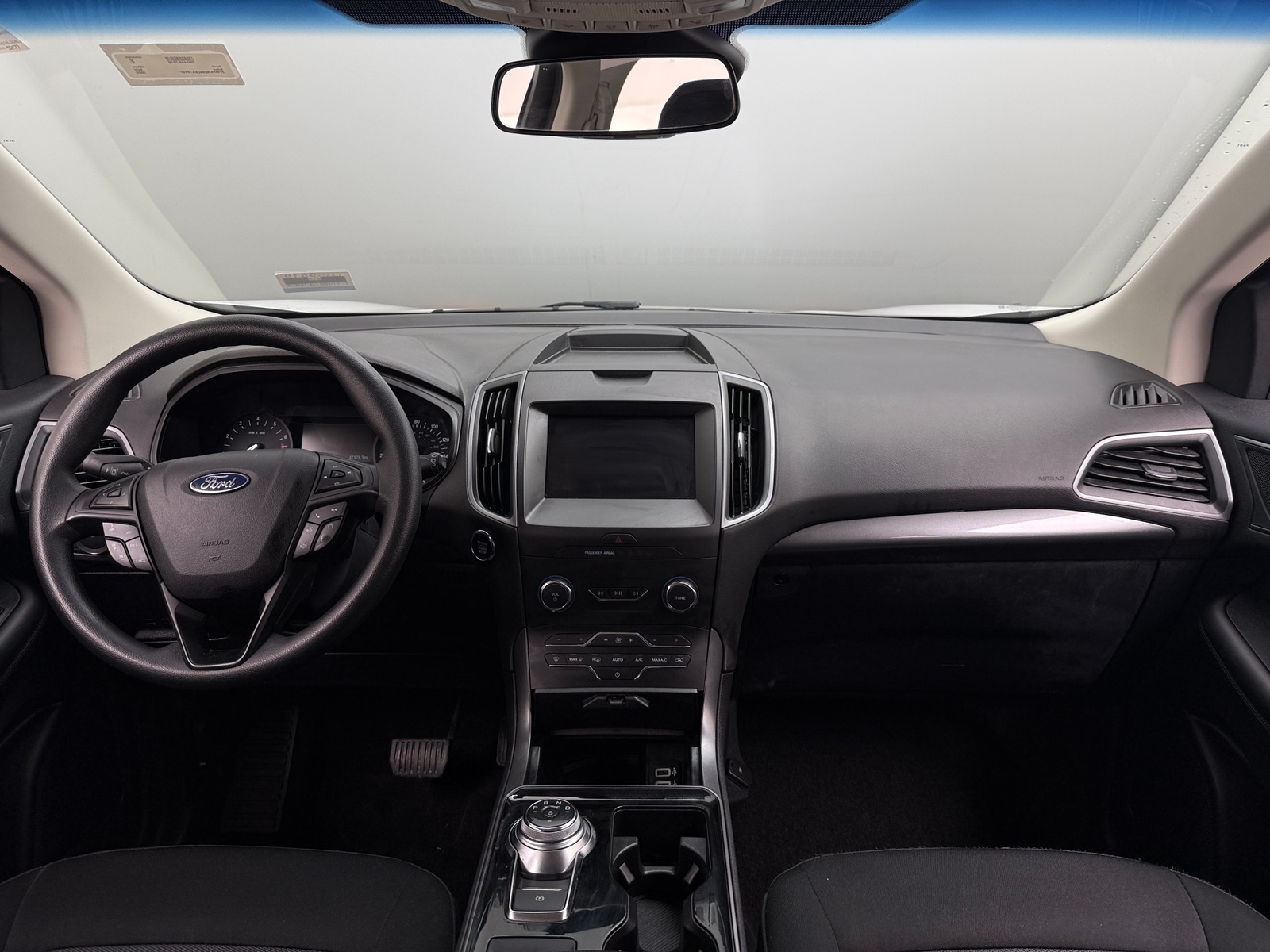 Thumbnail: 2020 Ford Edge - 3