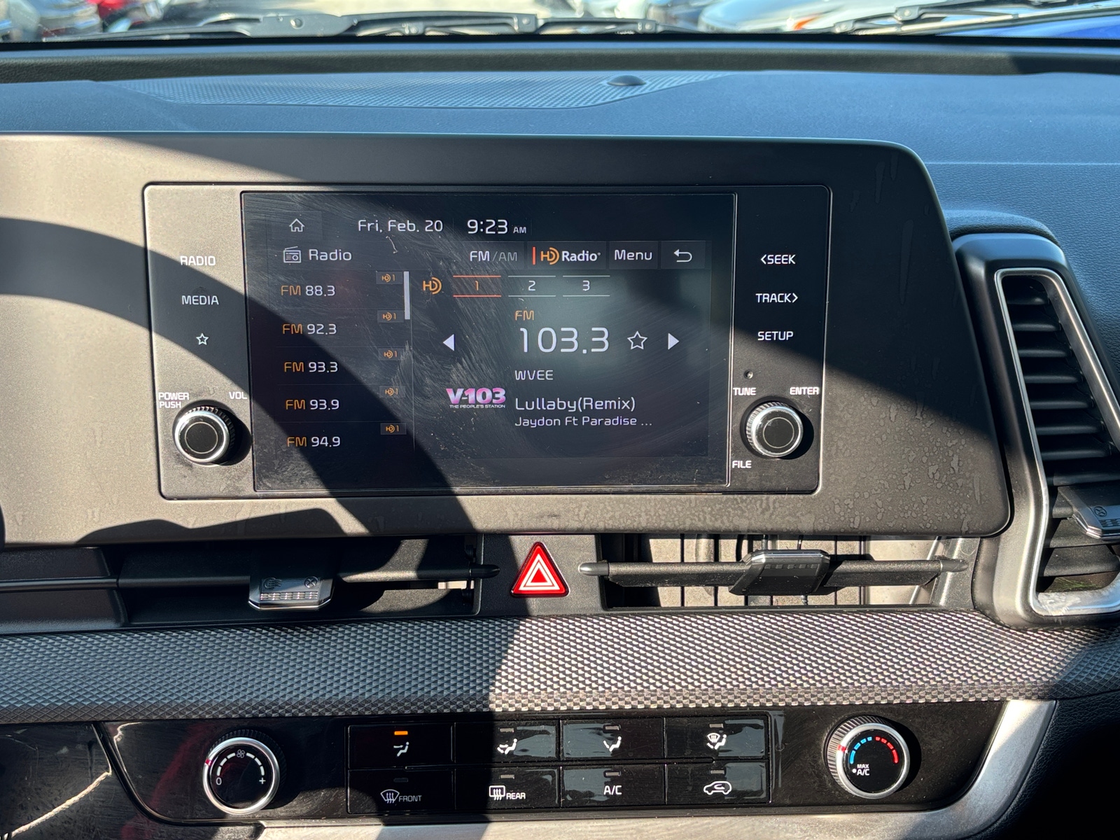 Thumbnail: 2025 Kia Sportage - 4