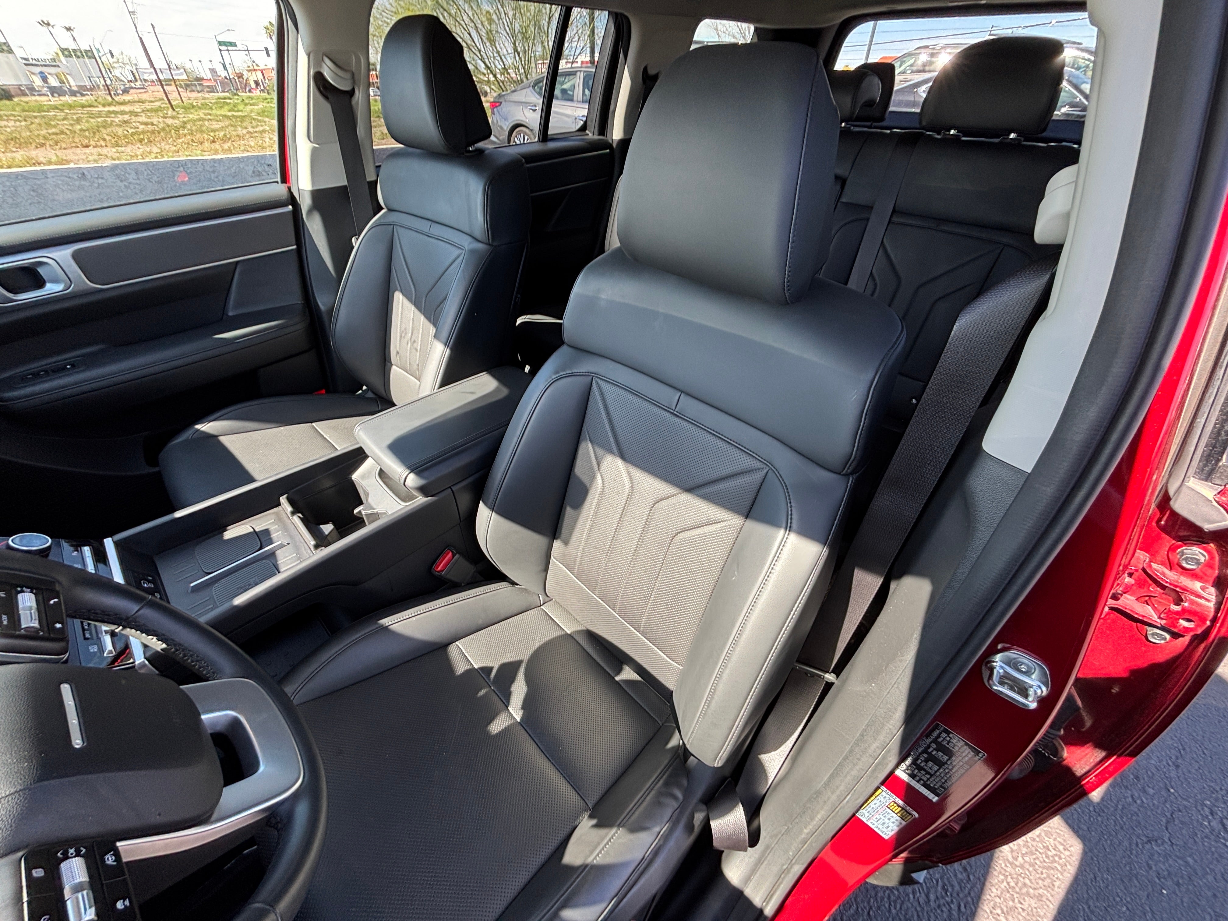 Thumbnail: 2025 Hyundai Santa Fe - 2