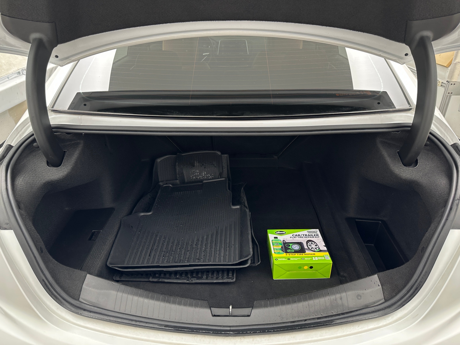 Thumbnail: 2023 Cadillac CT5 - 6