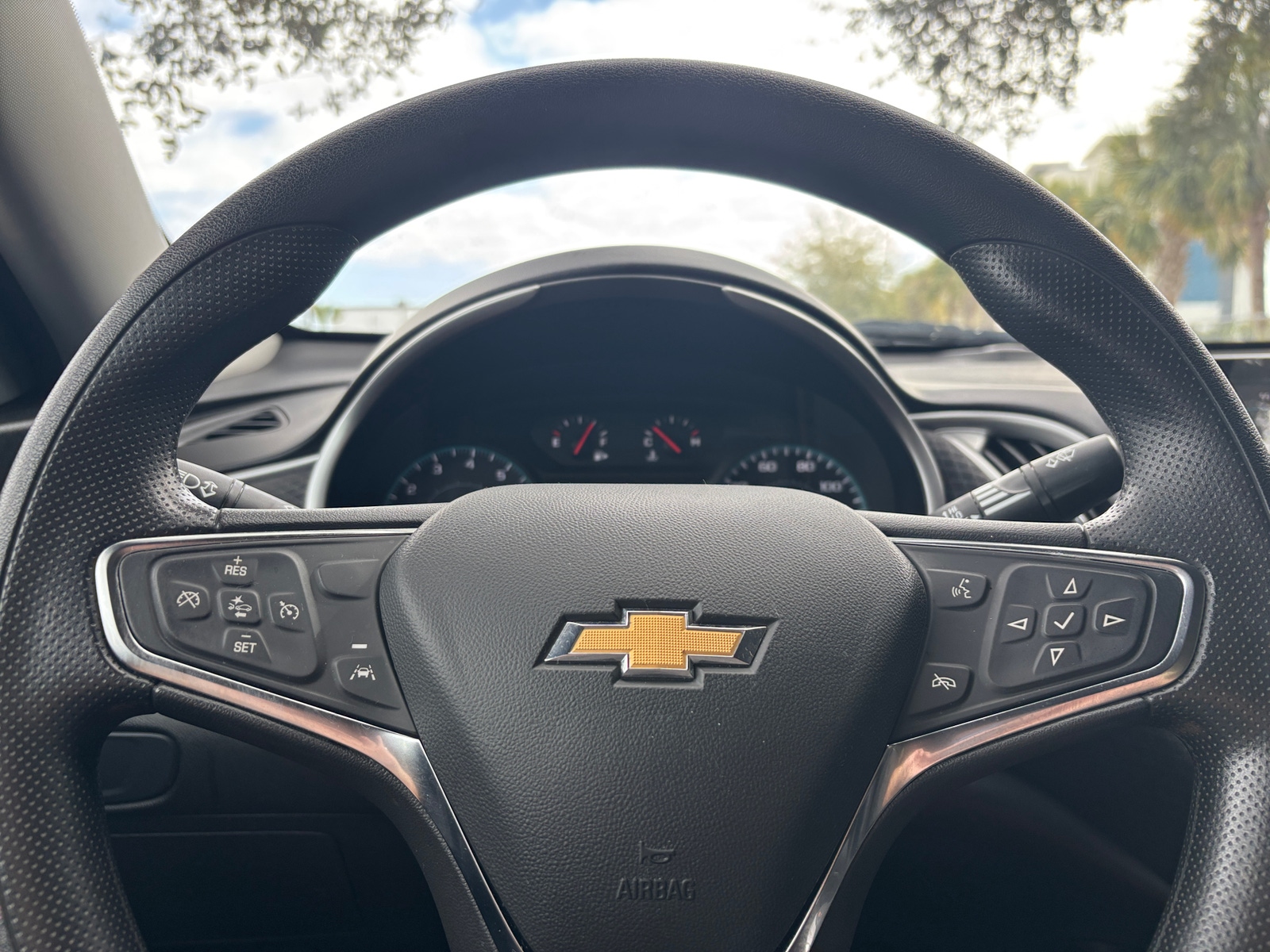 Thumbnail: 2024 Chevrolet Malibu - 5