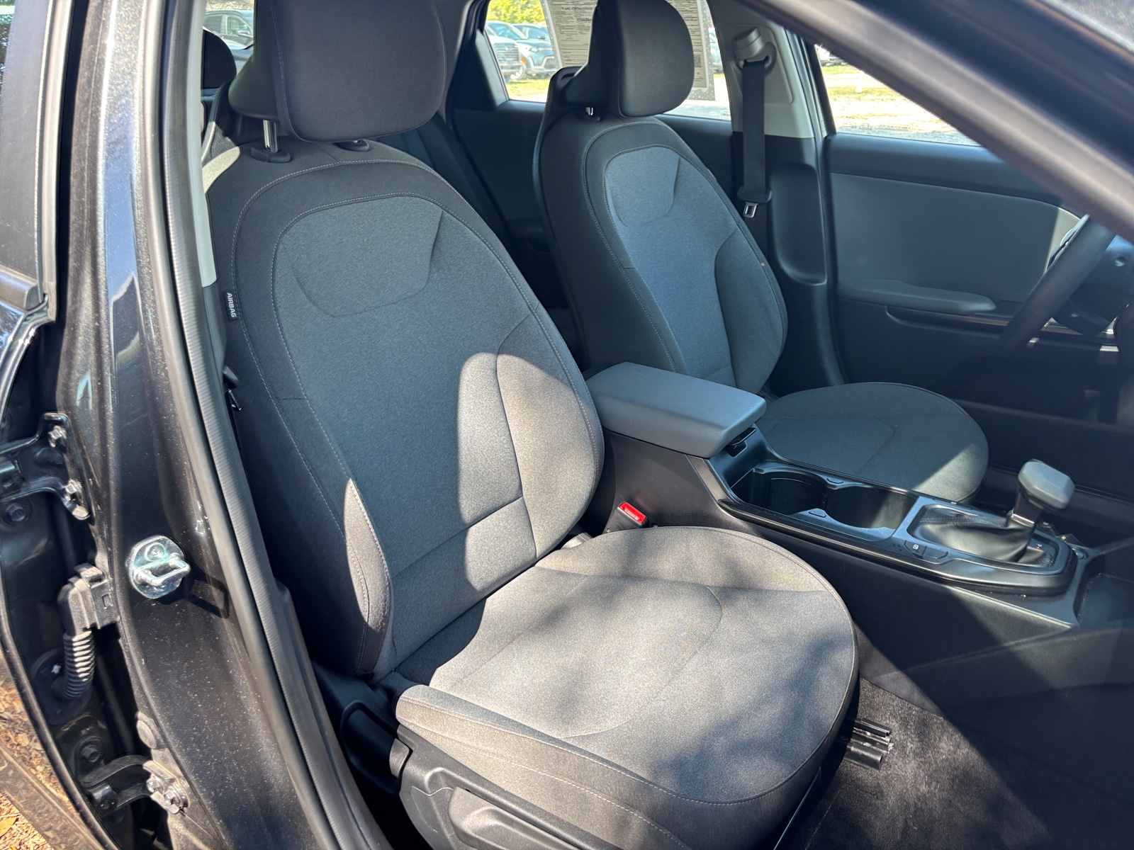 Thumbnail: 2025 Kia K4 - 2