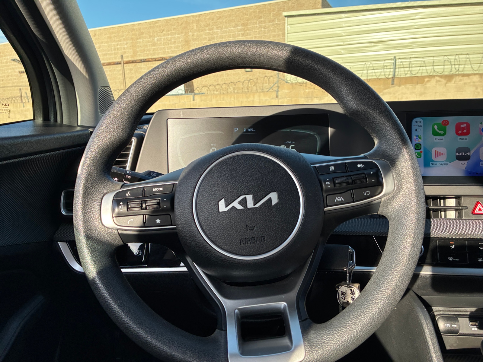 Thumbnail: 2025 Kia Sportage - 5