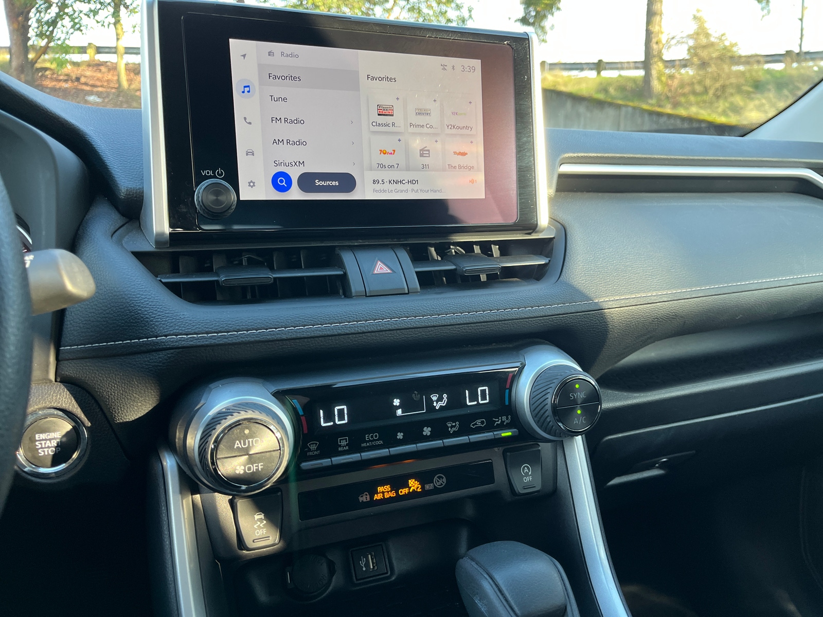 Thumbnail: 2025 Toyota RAV4 - 4