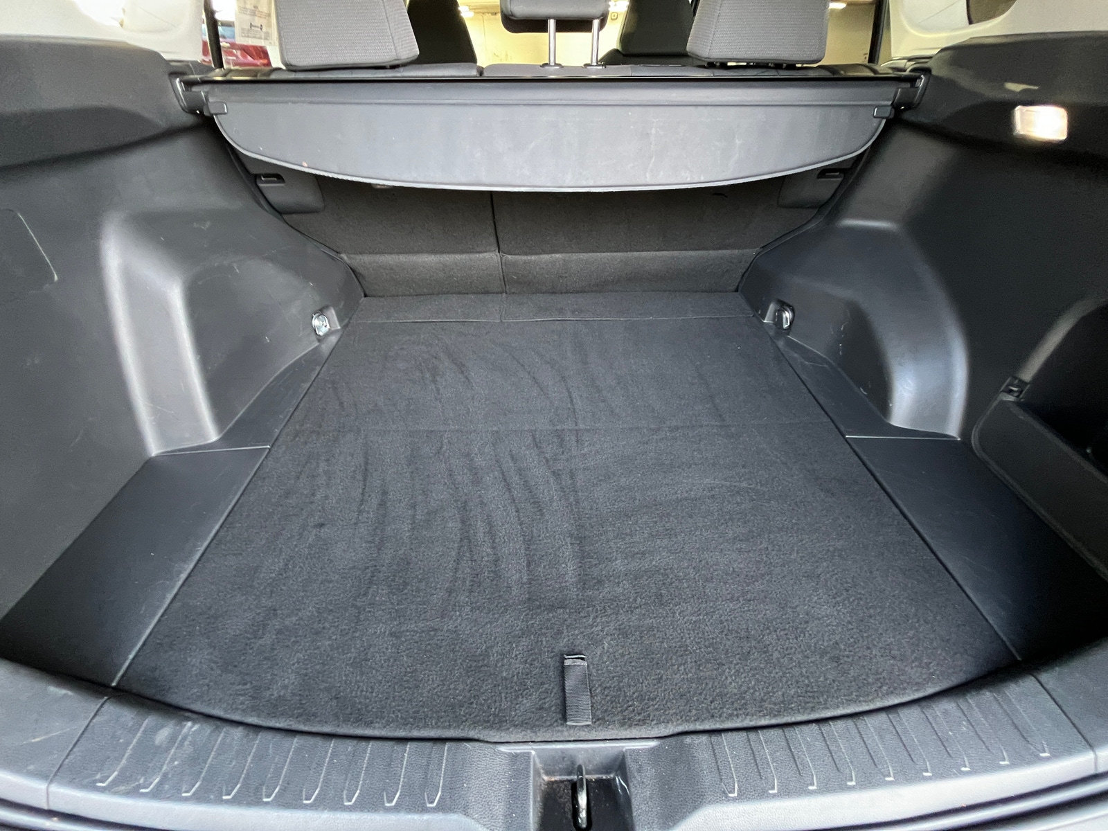 Thumbnail: 2025 Toyota RAV4 - 6