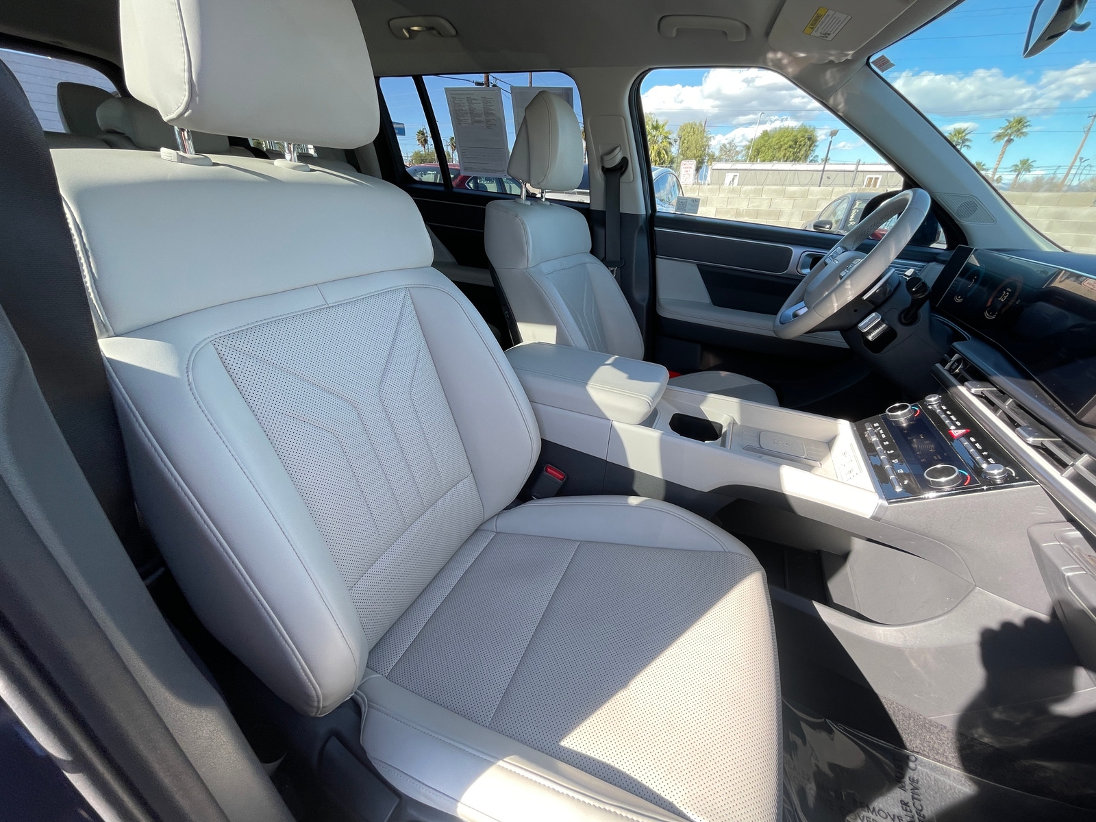 Thumbnail: 2025 Hyundai Santa Fe - 2