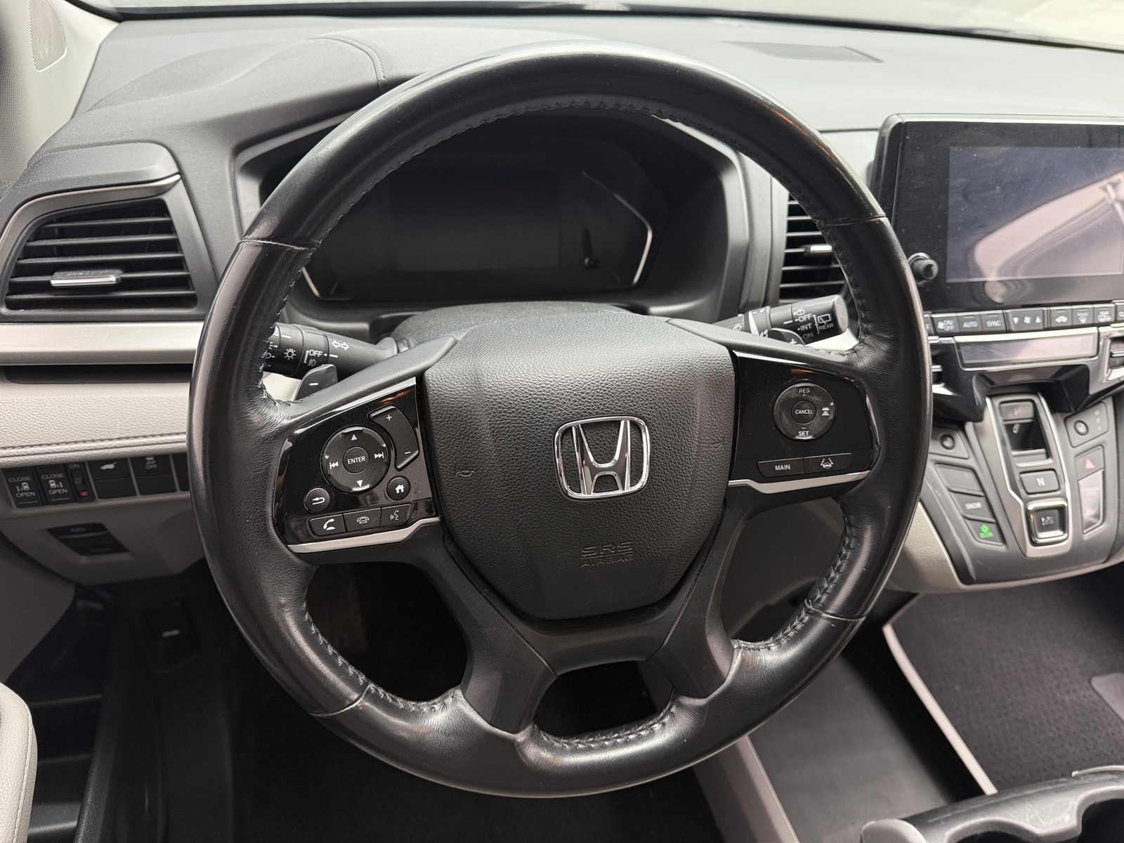 Thumbnail: 2018 Honda Odyssey - 4