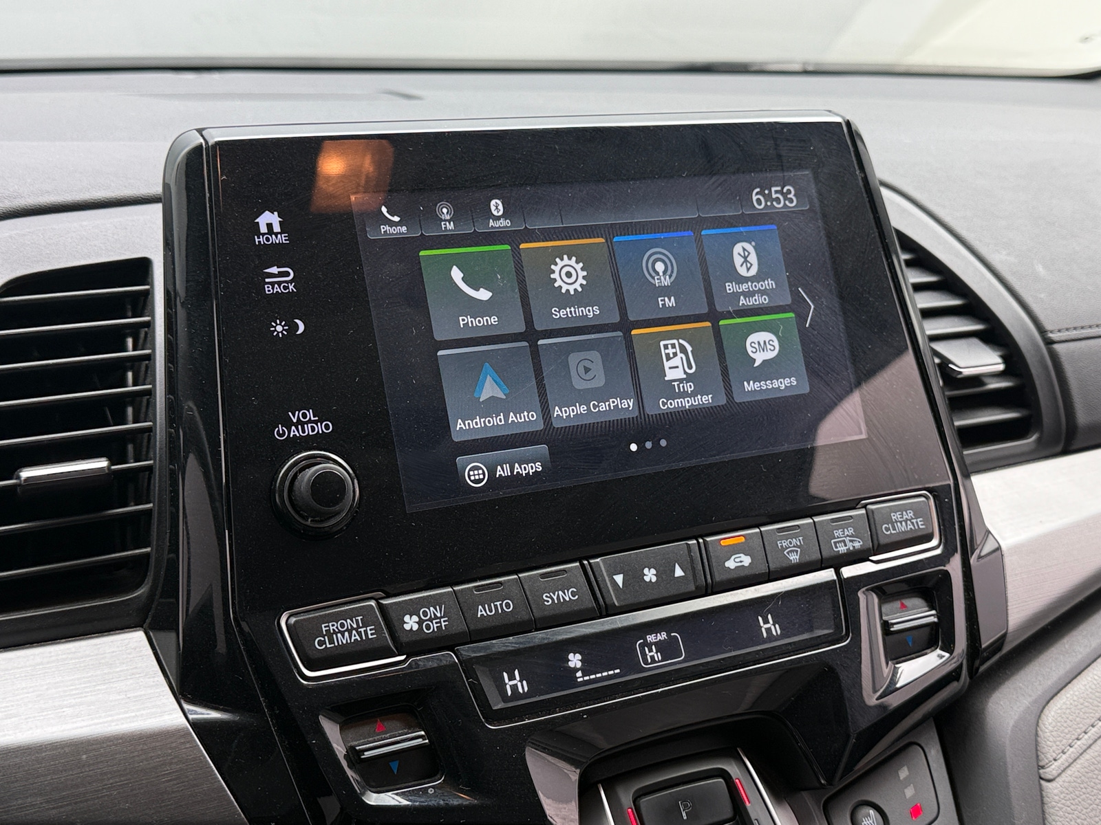 Thumbnail: 2018 Honda Odyssey - 3