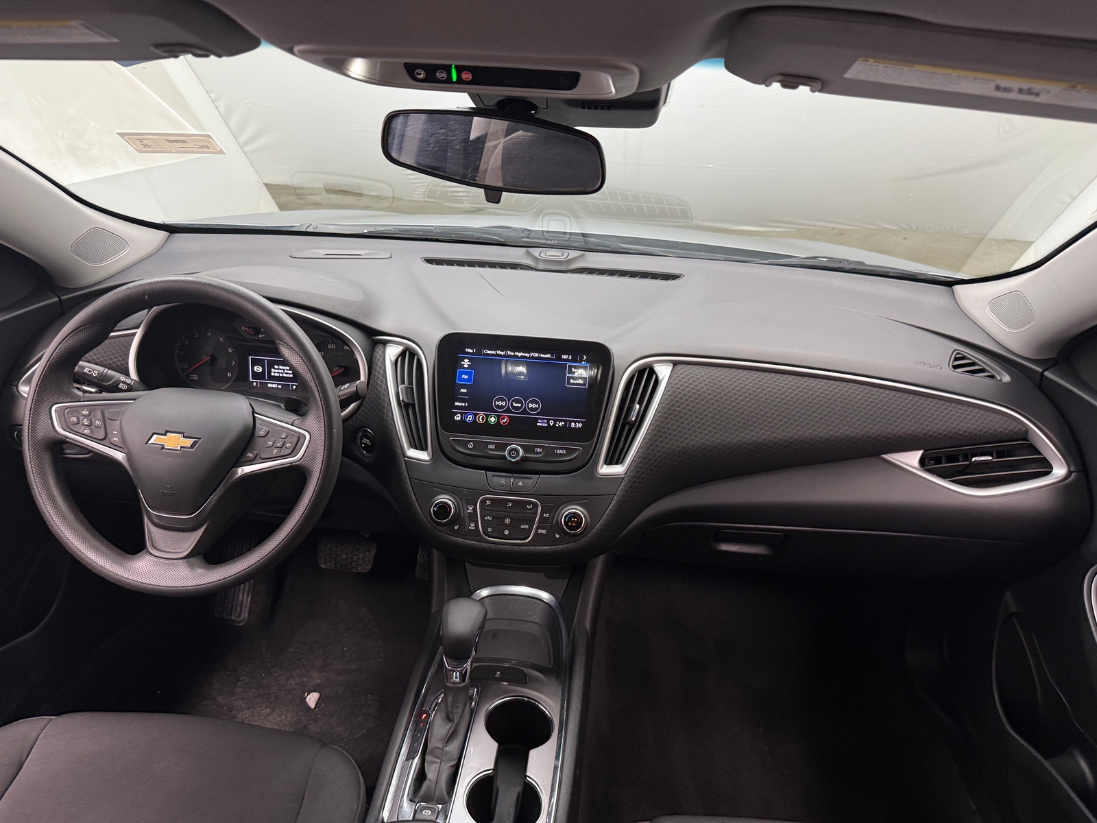 Thumbnail: 2023 Chevrolet Malibu - 3