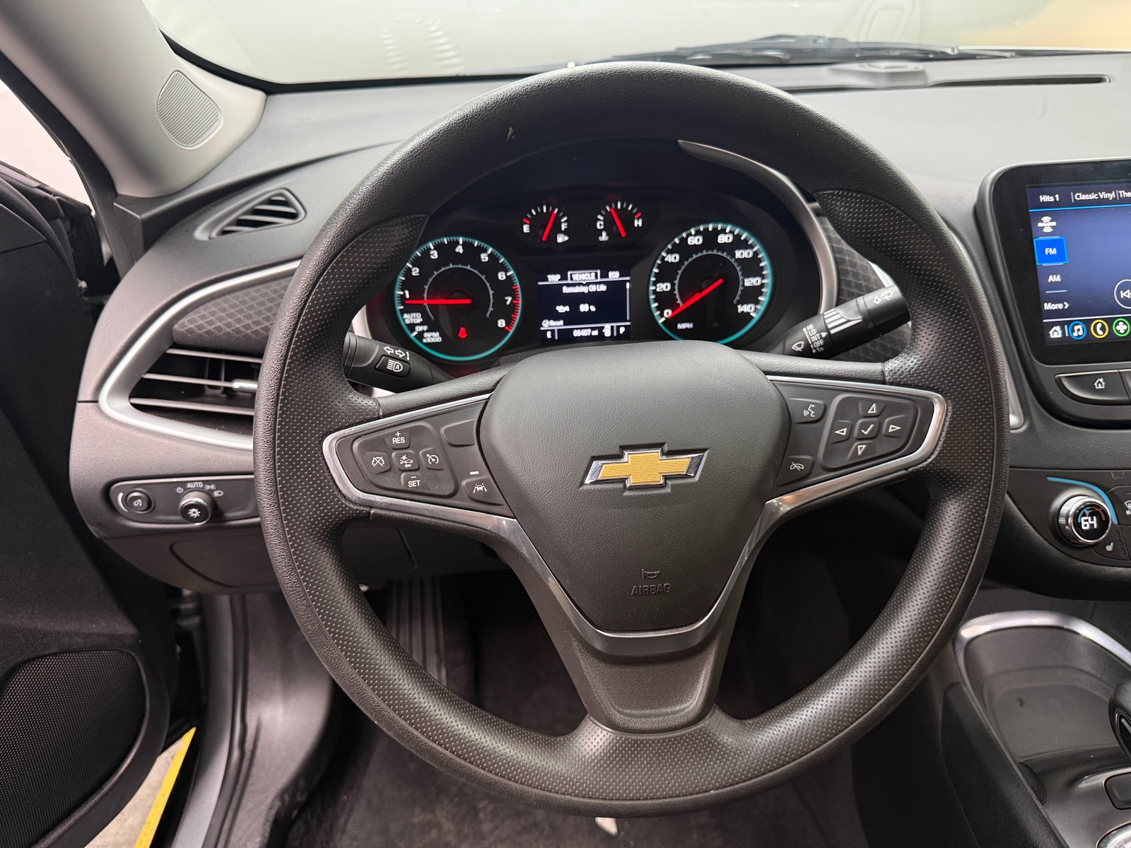 Thumbnail: 2023 Chevrolet Malibu - 5