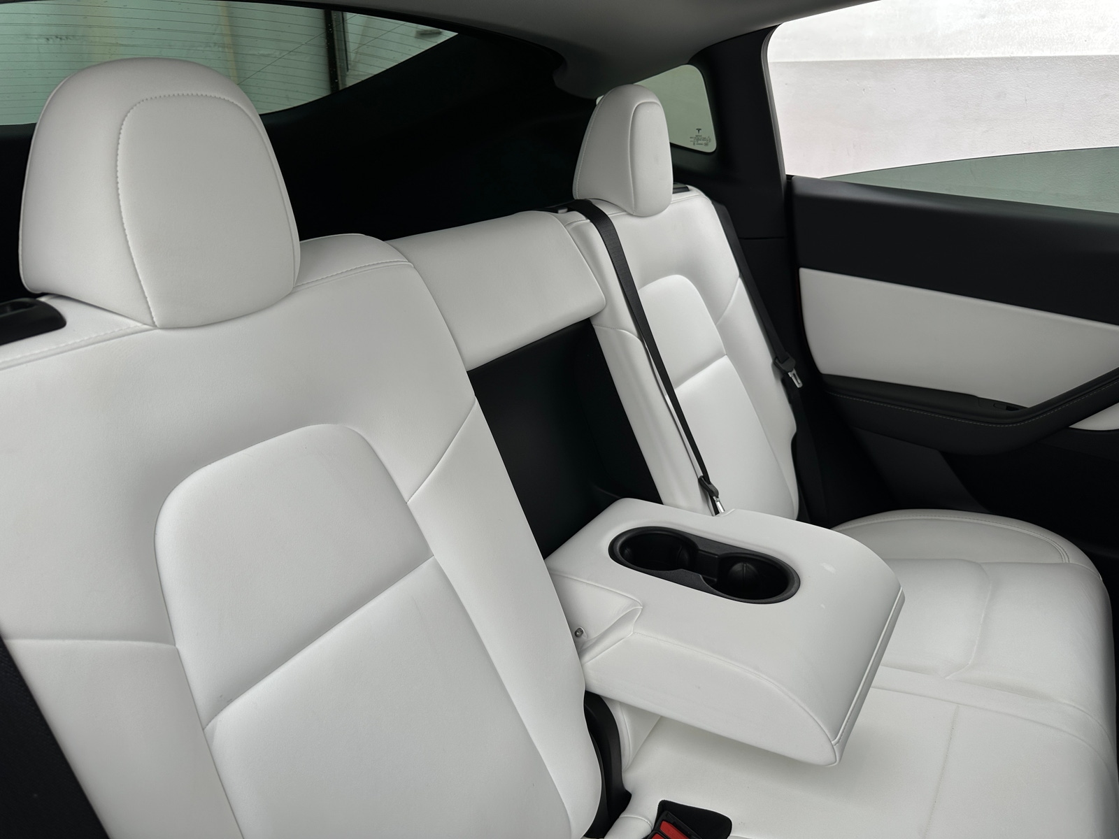 Thumbnail: 2022 Tesla Model Y - 5