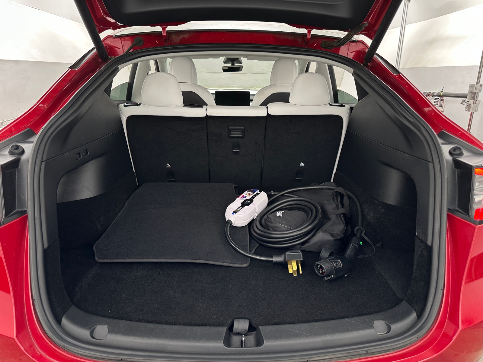 Thumbnail: 2022 Tesla Model Y - 6