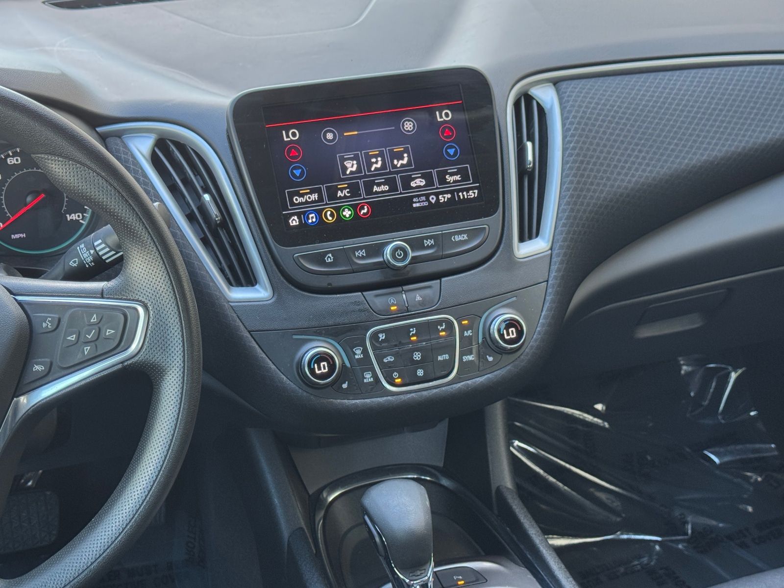 Thumbnail: 2024 Chevrolet Malibu - 4