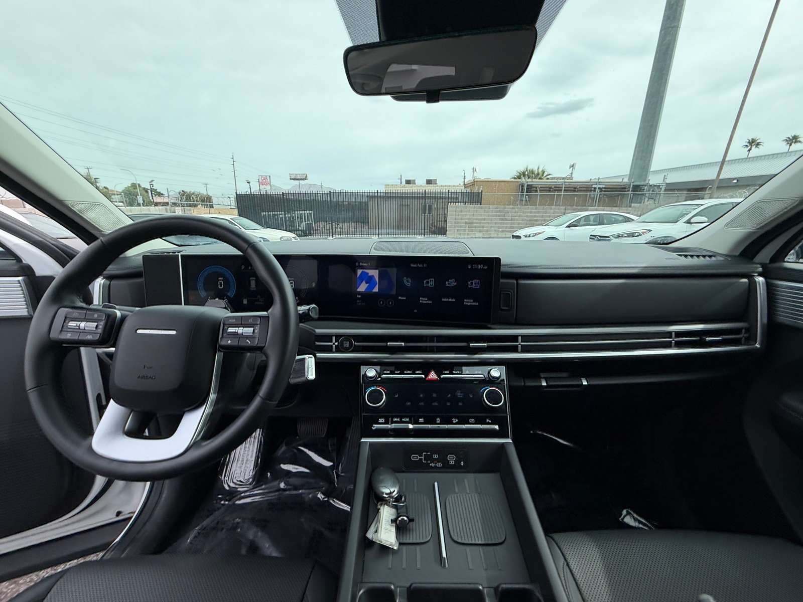 Thumbnail: 2025 Hyundai Santa Fe - 3