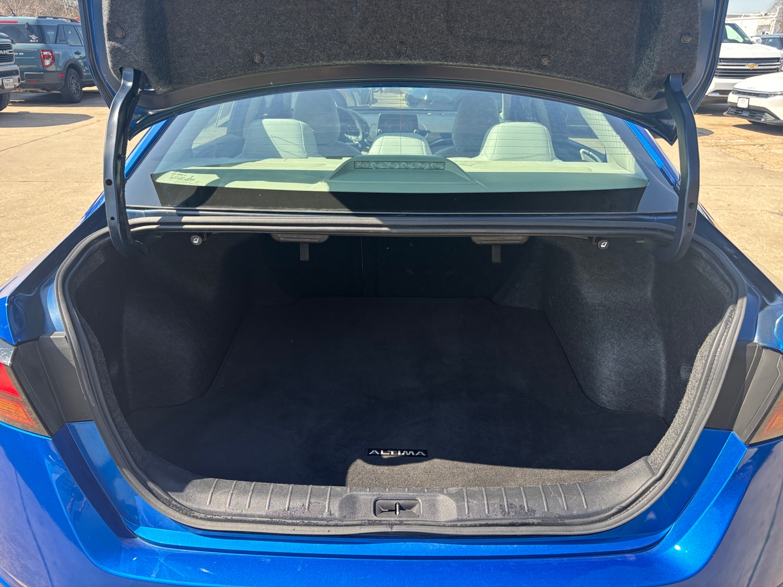 Thumbnail: 2025 Nissan Altima - 6