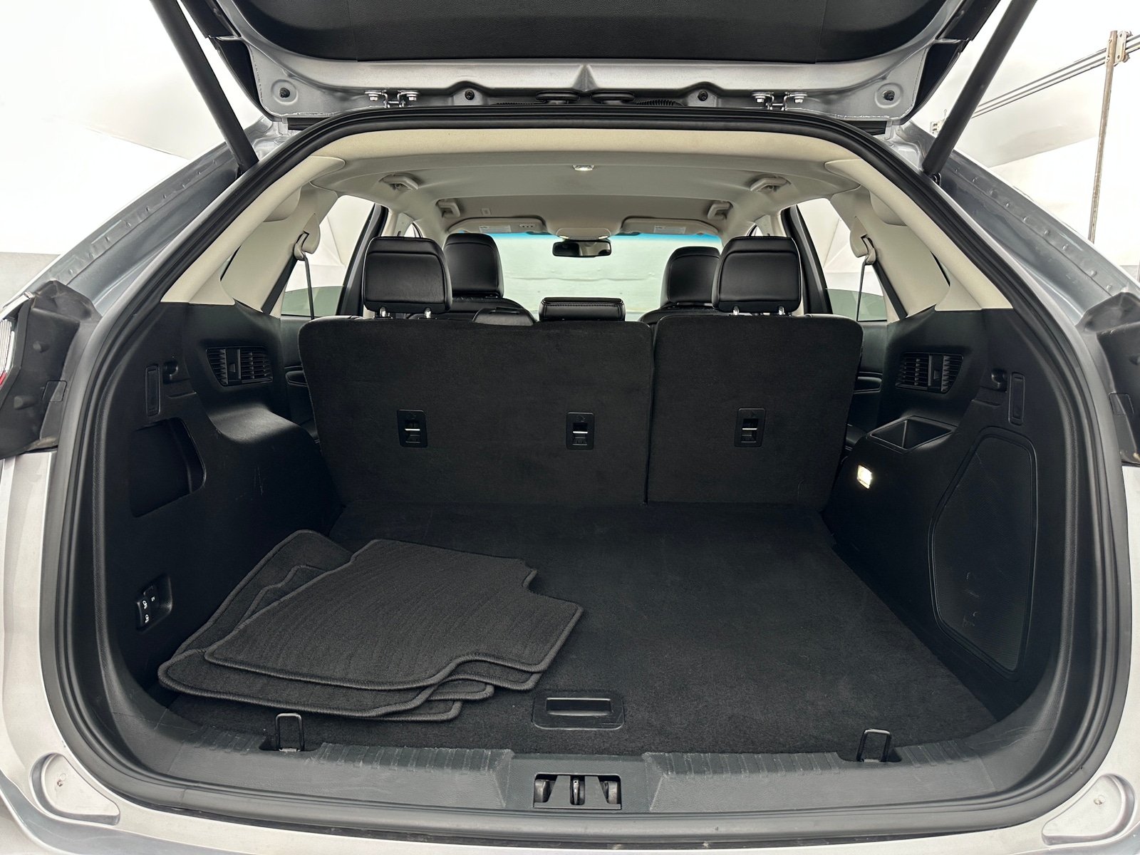 Thumbnail: 2024 Ford Edge - 6