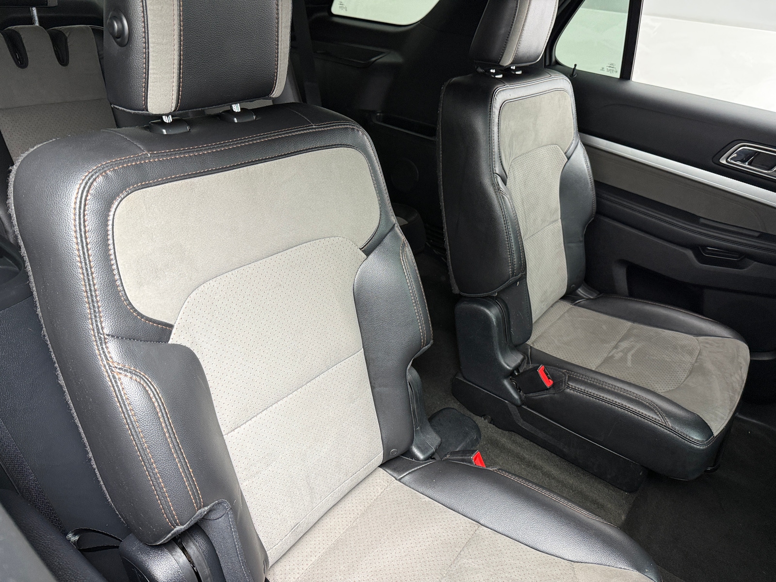 Thumbnail: 2017 Ford Explorer - 6