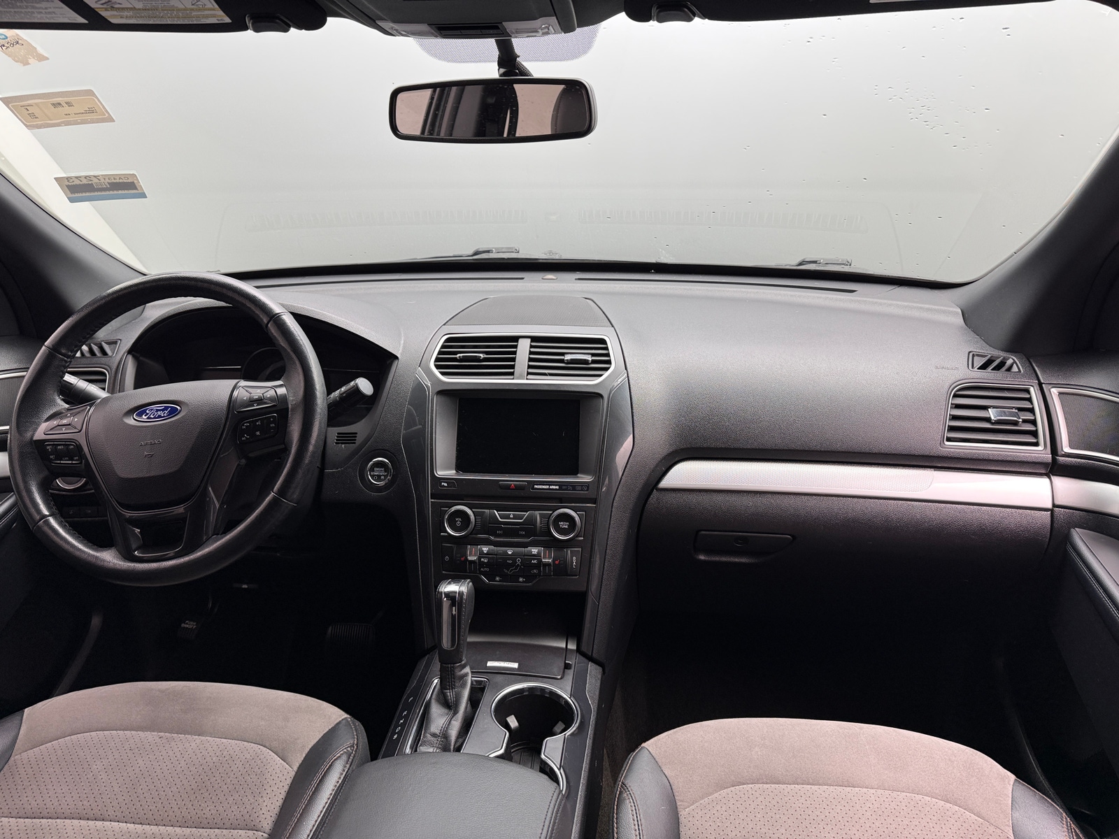 Thumbnail: 2017 Ford Explorer - 3