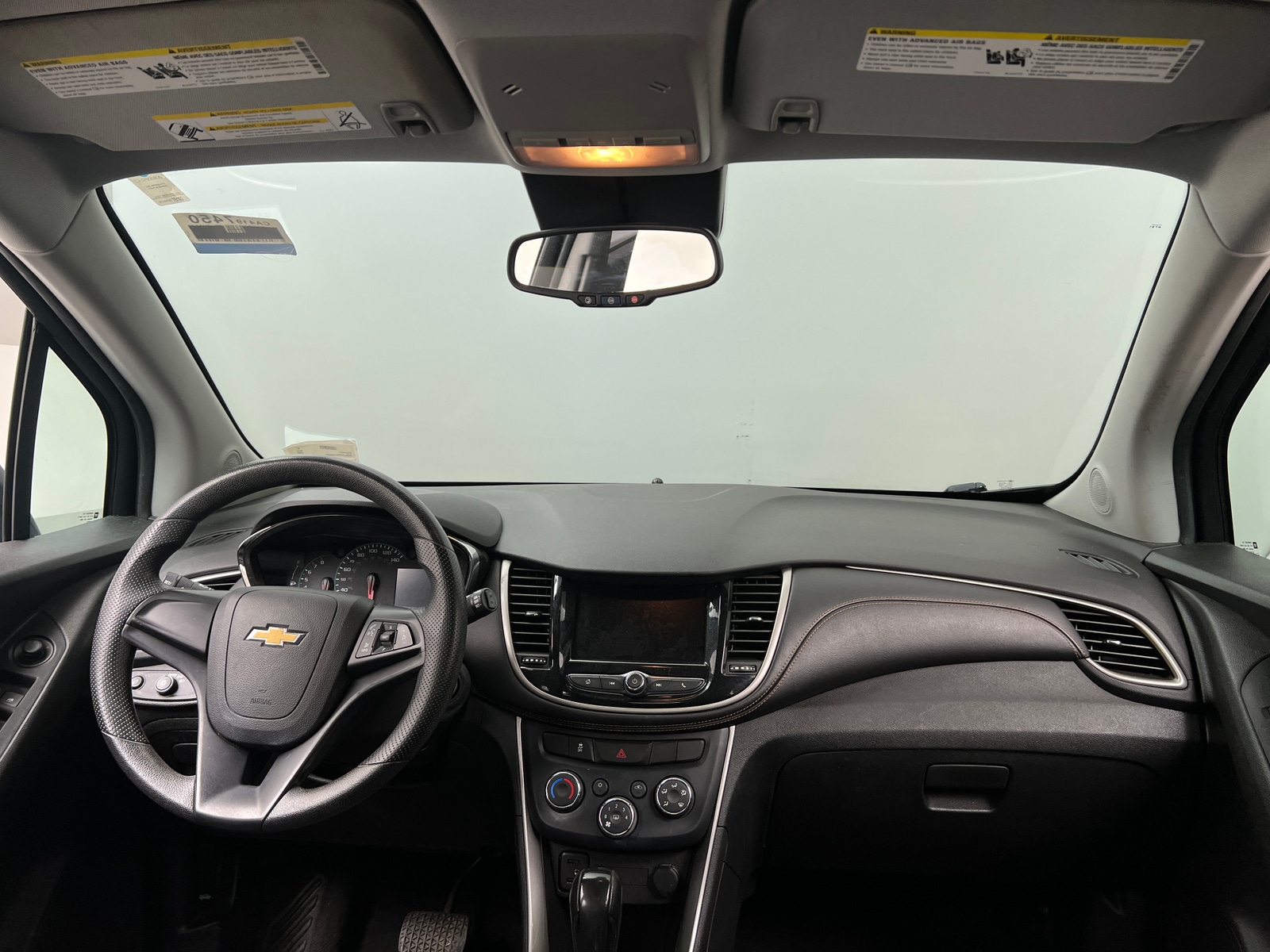 Thumbnail: 2020 Chevrolet Trax - 3