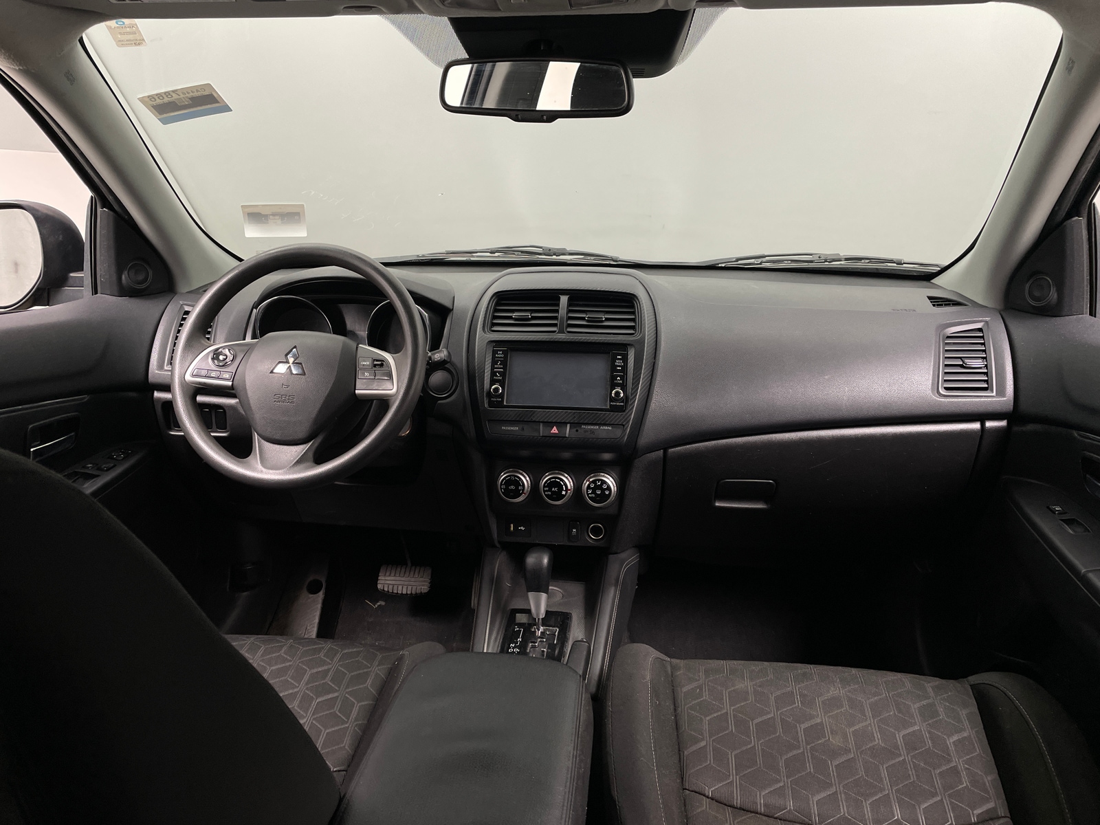 Thumbnail: 2021 Mitsubishi Outlander Sport - 3