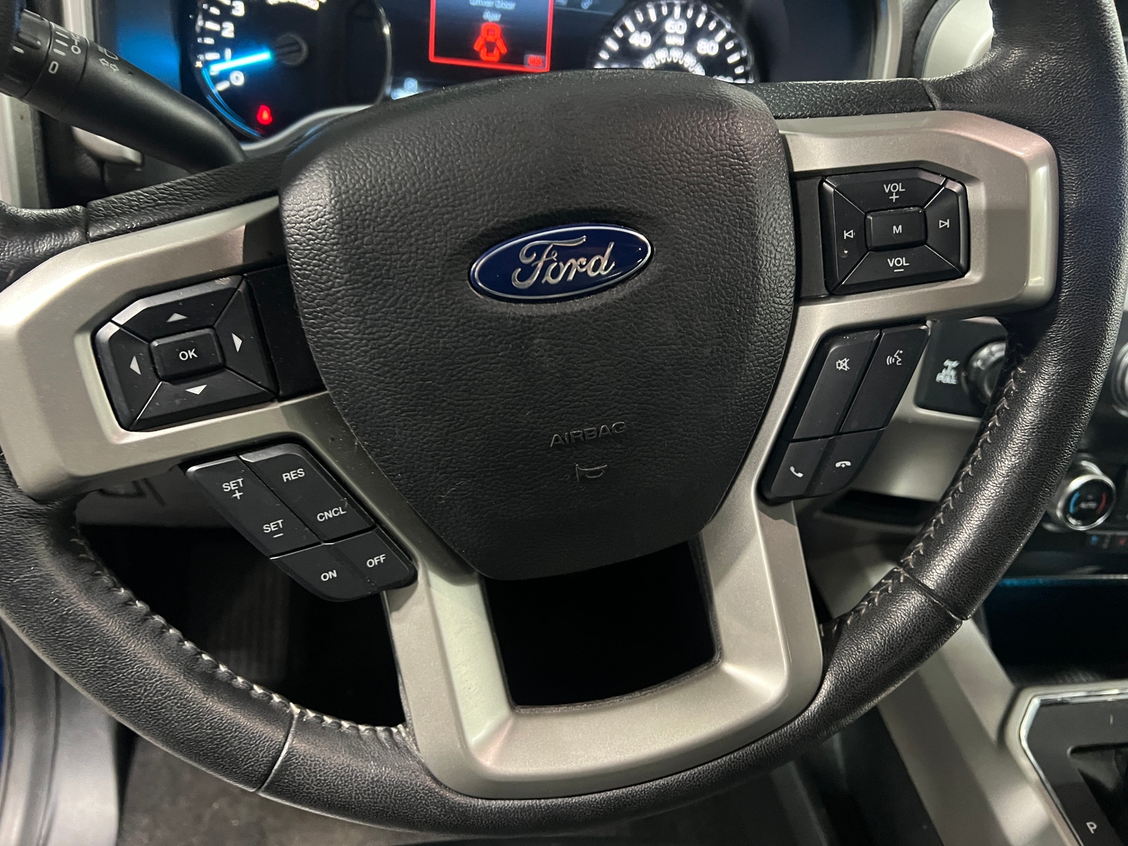 Thumbnail: 2020 Ford Econoline - 4