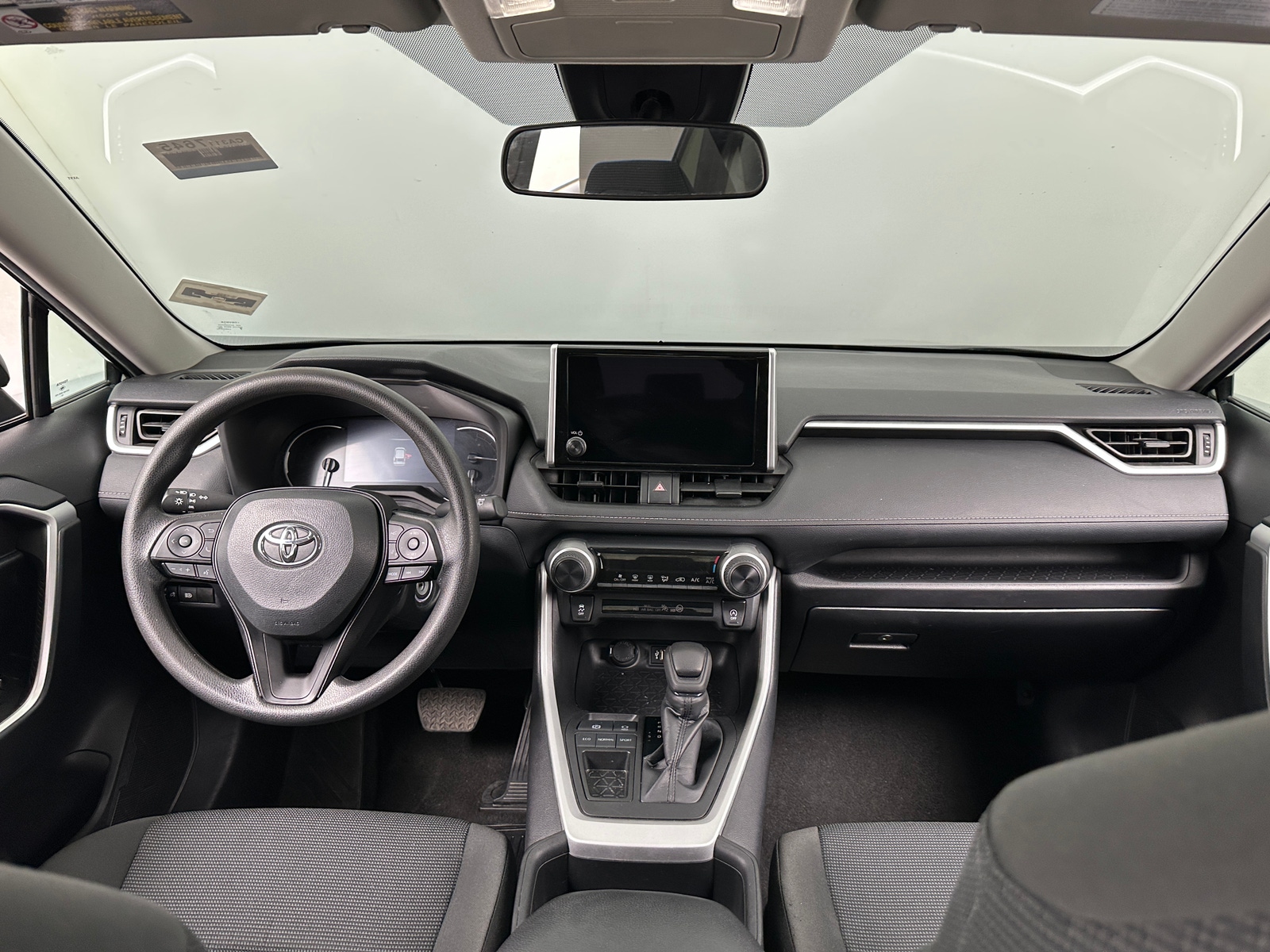 Thumbnail: 2024 Toyota RAV4 - 3