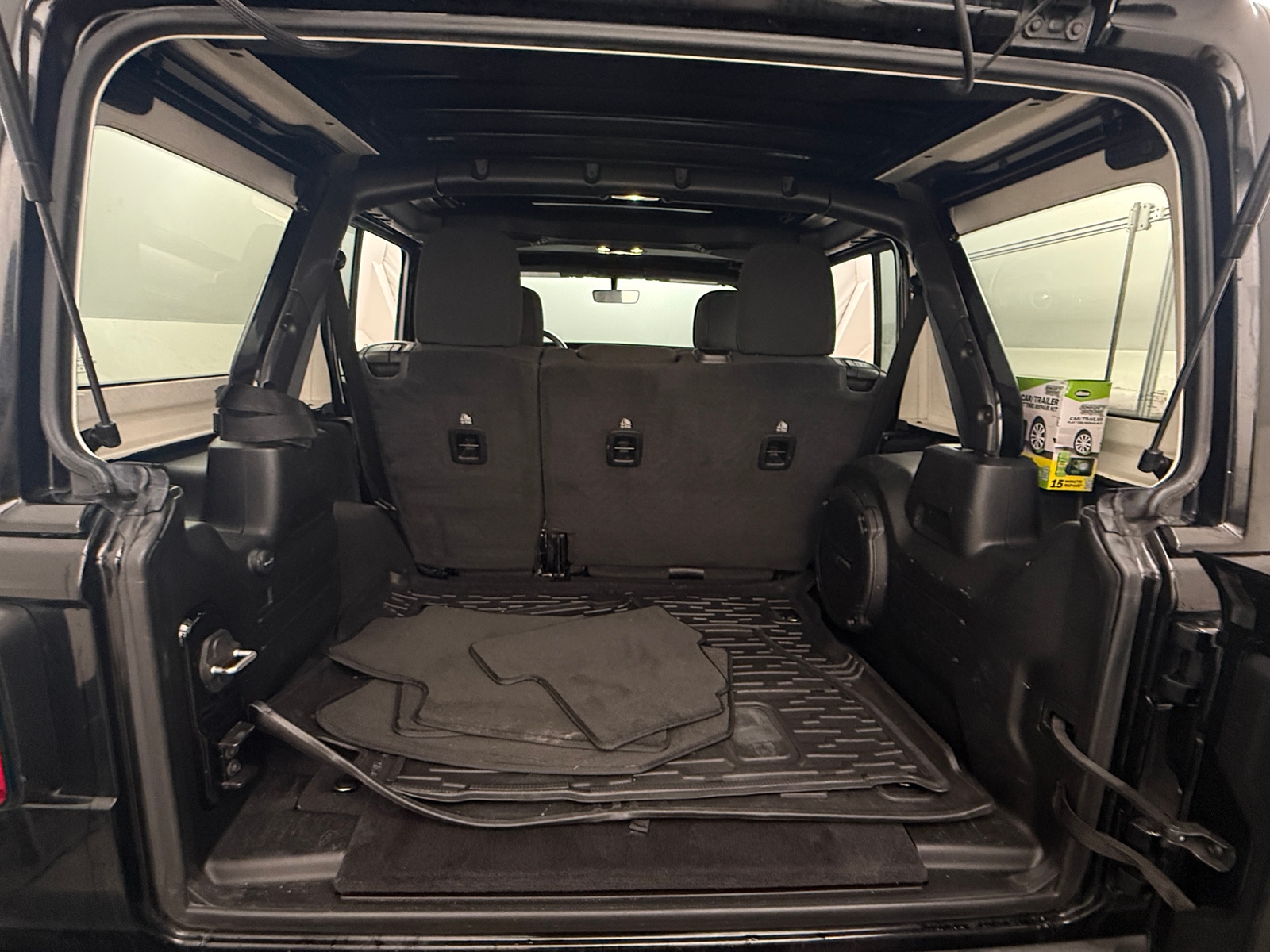 Thumbnail: 2021 Jeep Wrangler - 7