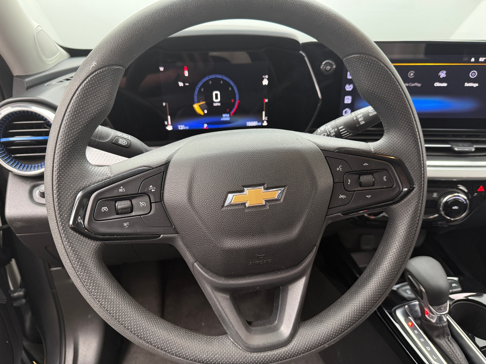 Thumbnail: 2025 Chevrolet Trax - 5