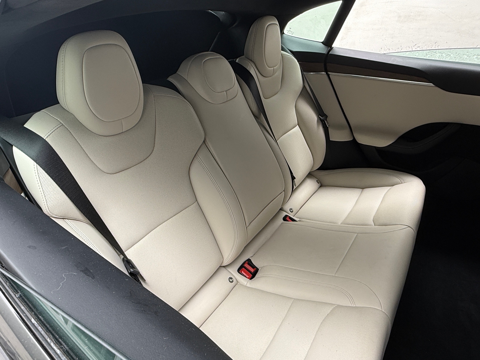 Thumbnail: 2022 Tesla Model S - 5