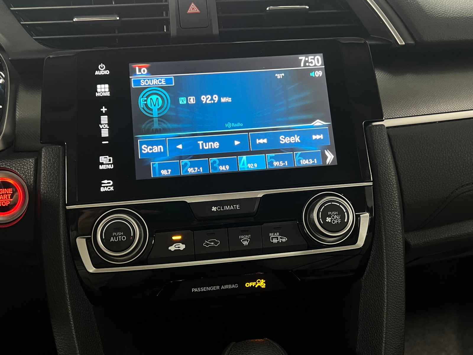 Thumbnail: 2017 Honda Civic - 4