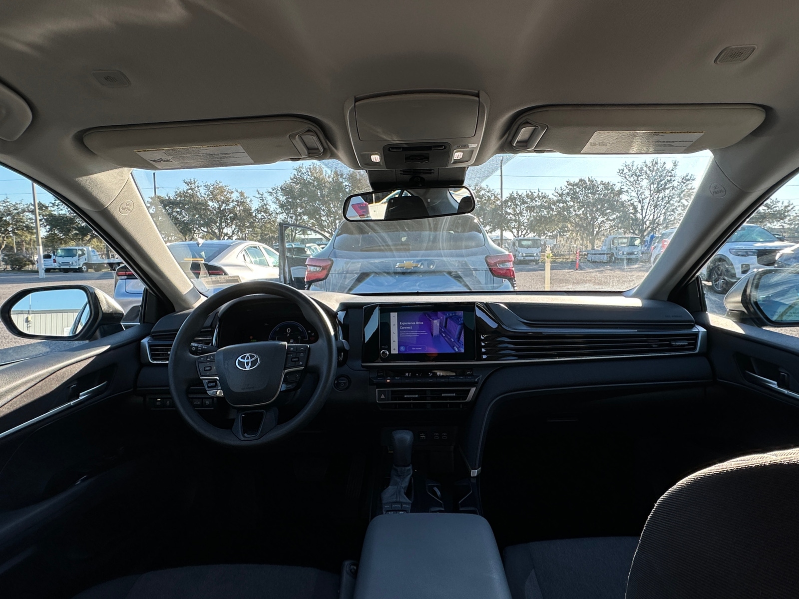 Thumbnail: 2025 Toyota Camry - 3