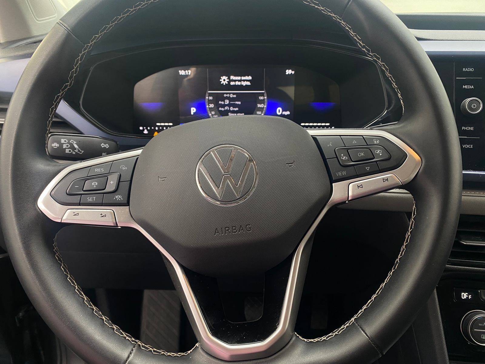 Thumbnail: 2024 Volkswagen Taos - 4