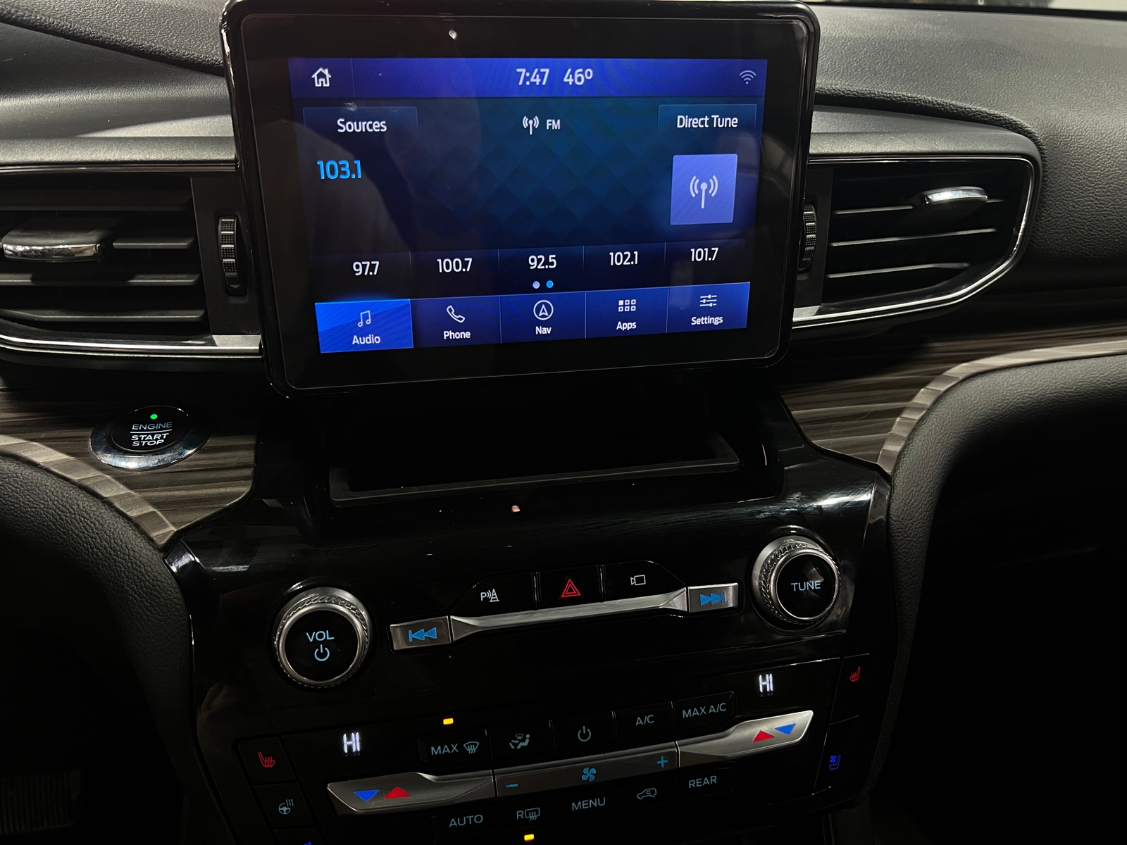 Thumbnail: 2021 Ford Explorer - 3