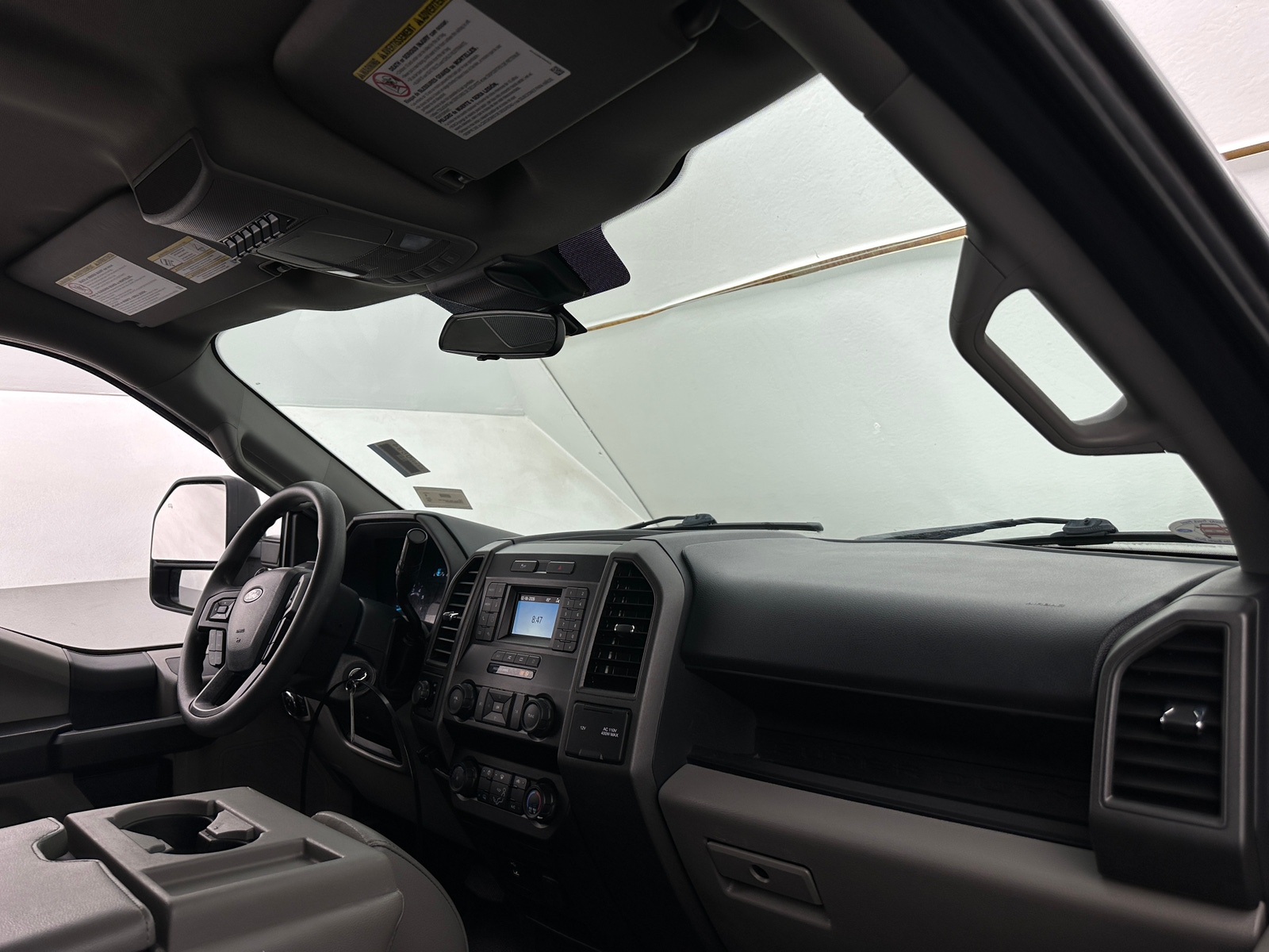 Thumbnail: 2022 Ford Econoline - 3