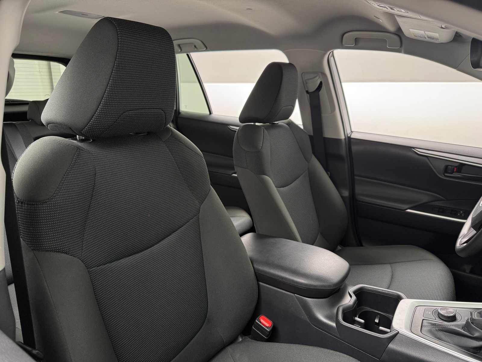 Thumbnail: 2025 Toyota RAV4 - 2