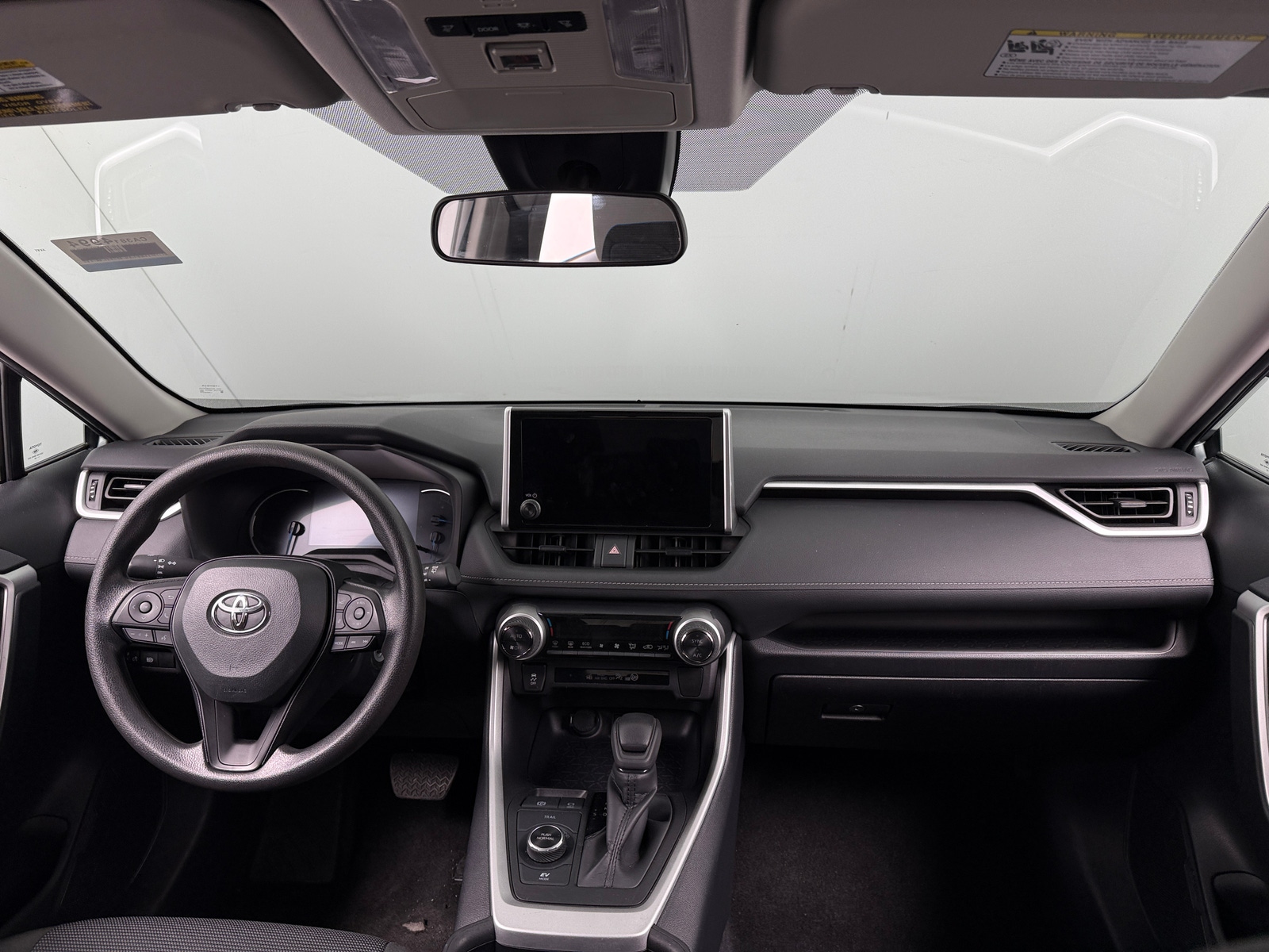 Thumbnail: 2025 Toyota RAV4 - 3