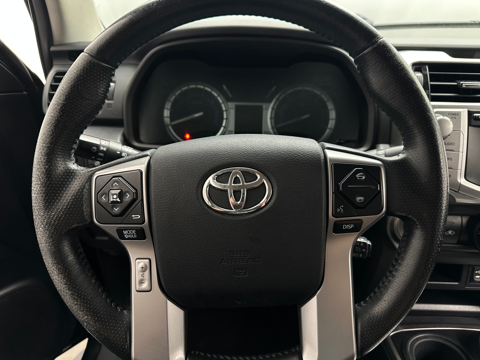 Thumbnail: 2015 Toyota 4Runner - 5