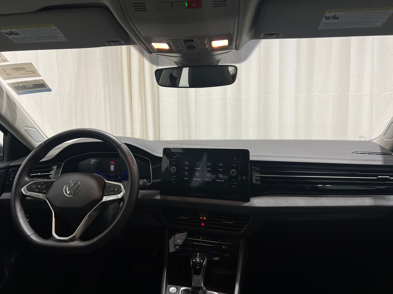 Thumbnail: 2025 Volkswagen Jetta - 2