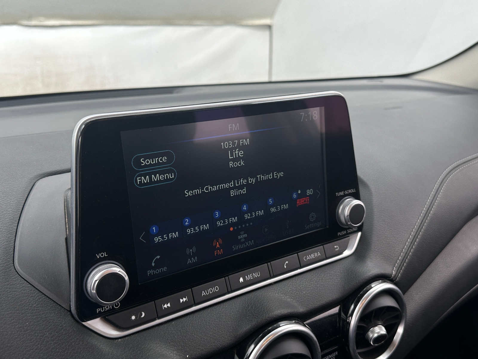 Thumbnail: 2024 Nissan Sentra - 4