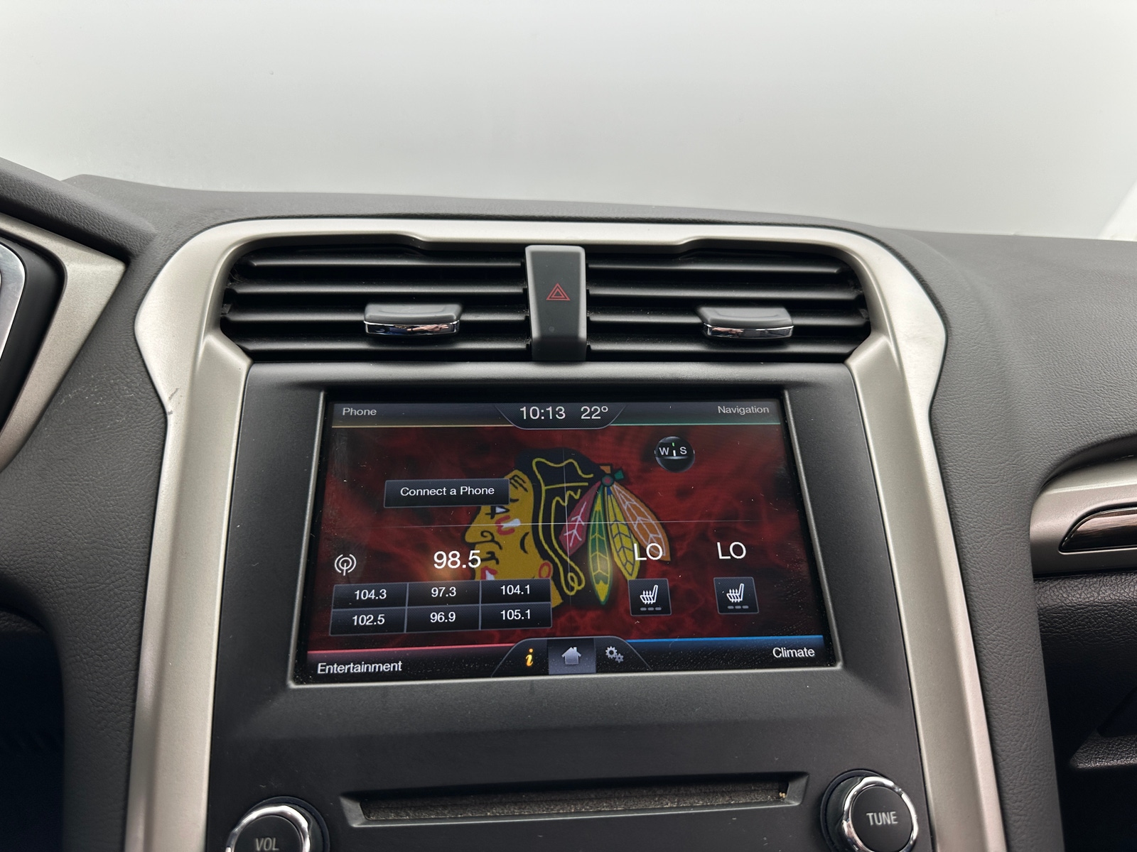 Thumbnail: 2015 Ford Fusion - 3