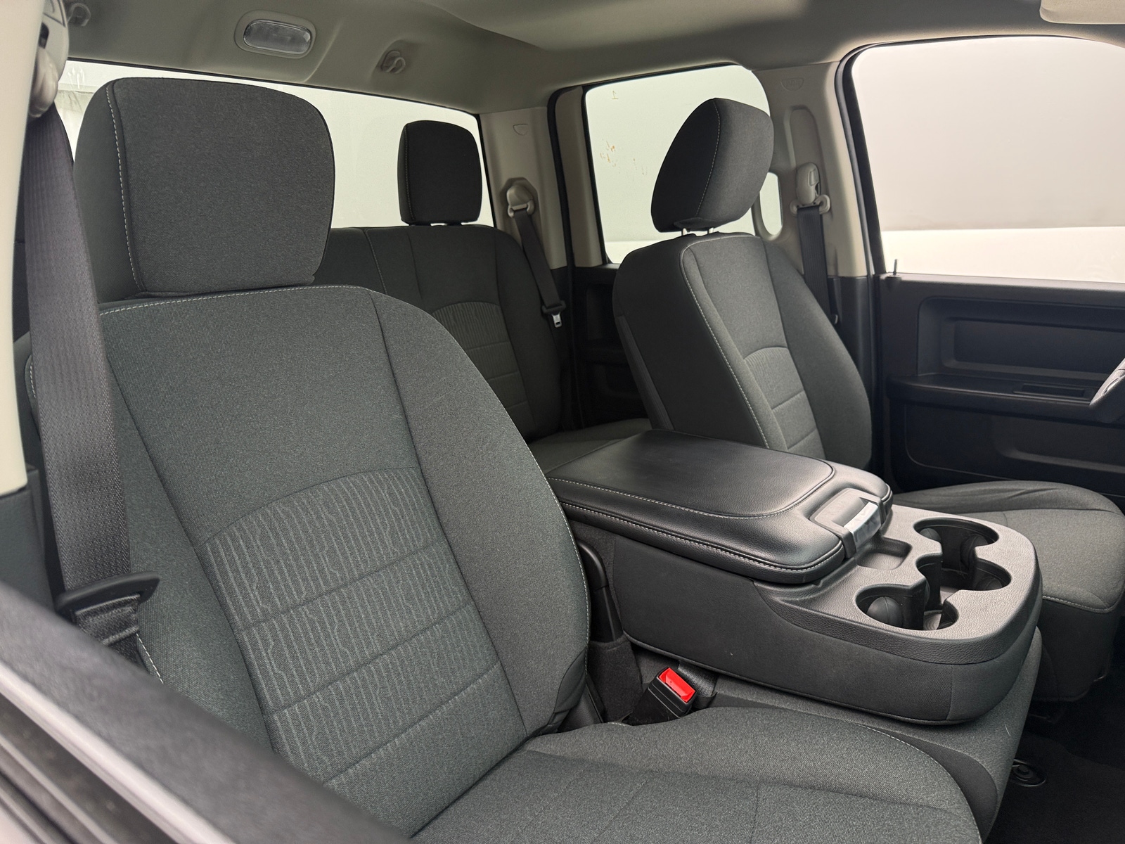 Thumbnail: 2021 RAM 1500 Classic - 2