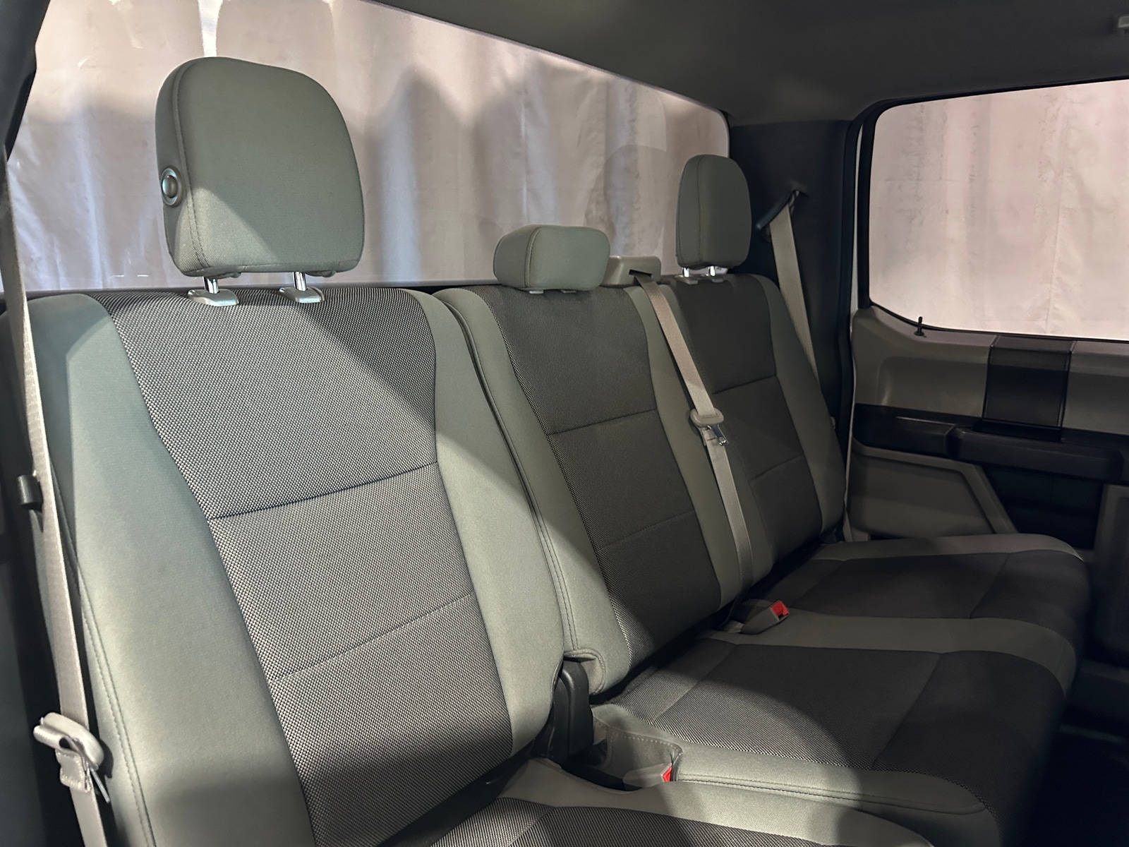 Thumbnail: 2019 Ford Econoline - 6