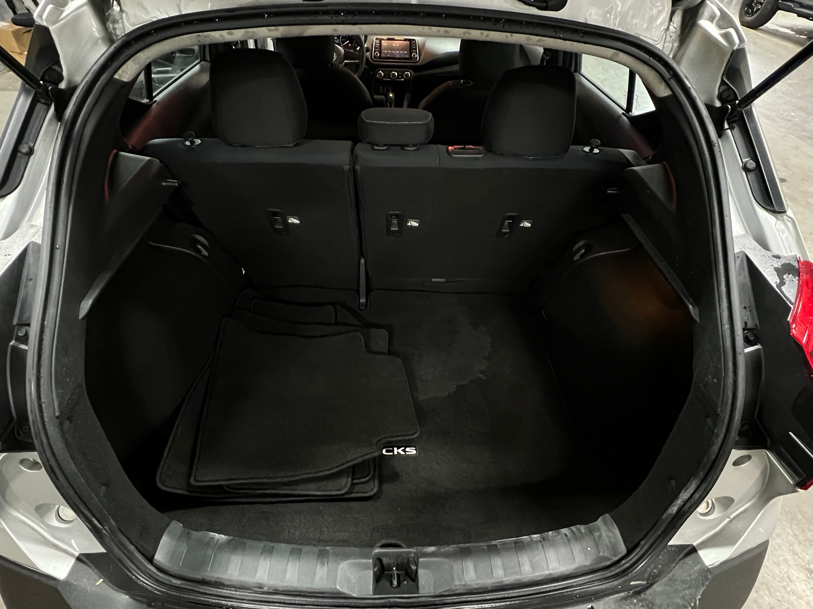 Thumbnail: 2018 Nissan Kicks - 7