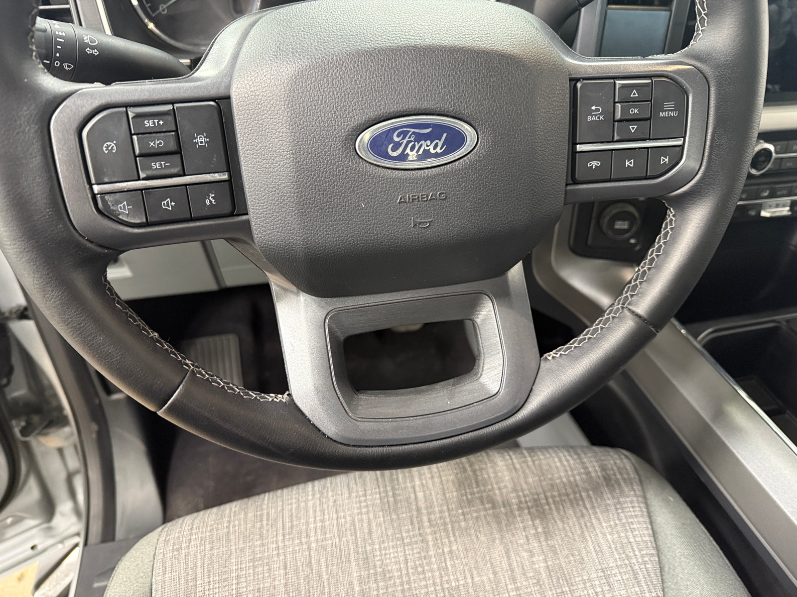 Thumbnail: 2023 Ford Econoline - 5