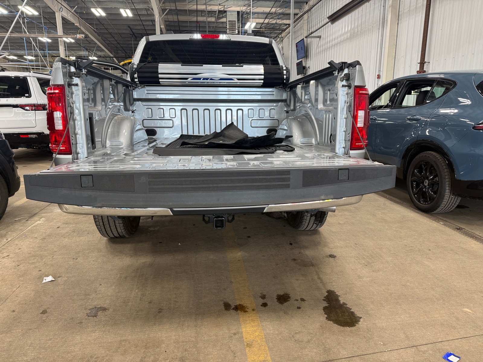 Thumbnail: 2023 Ford Econoline - 7